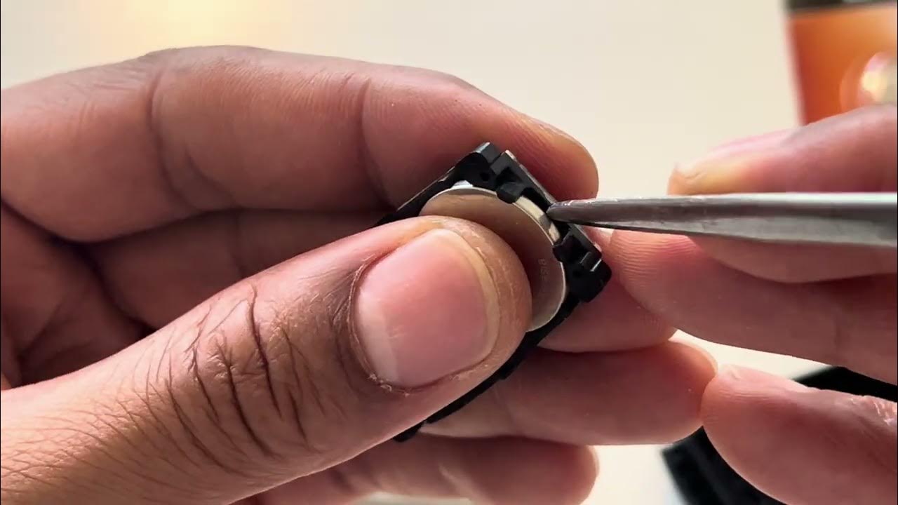 How to Replace a Cars Key FOB Battery YouTube