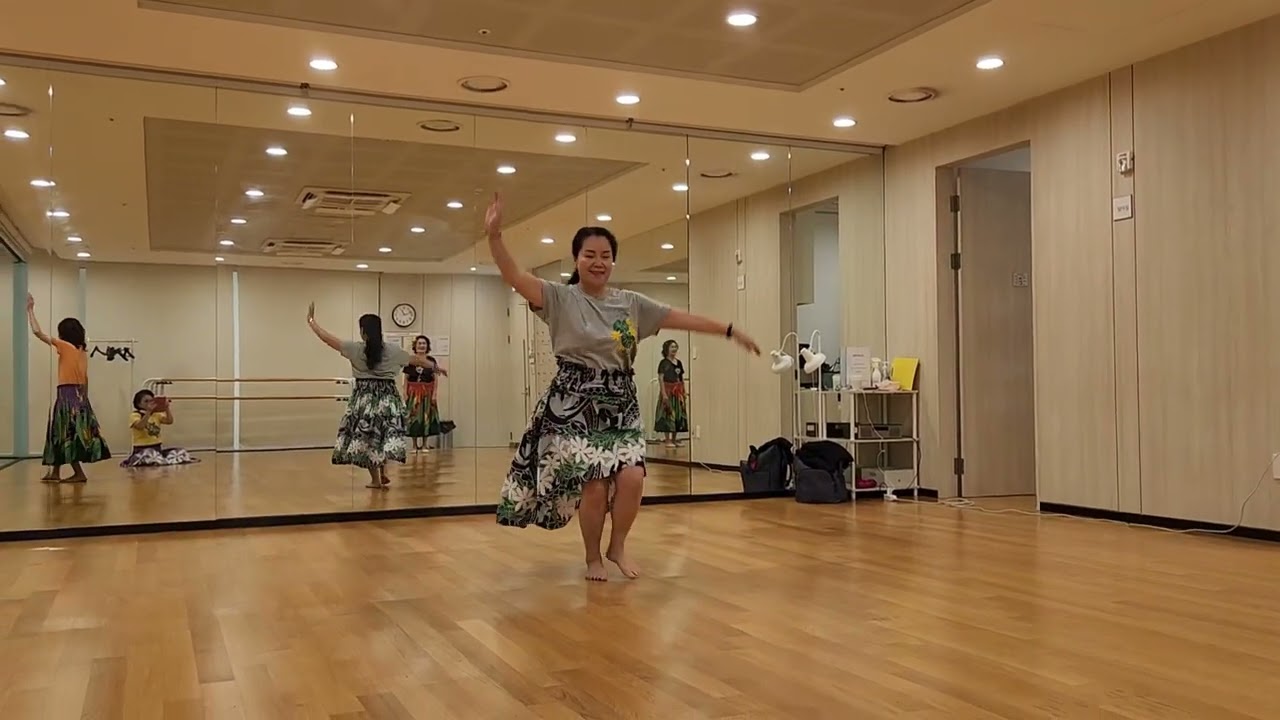 Moloka'i Jam.          hula Jung  www.koreahula.Jung