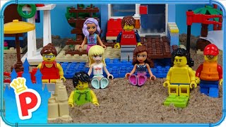 ♥ Lego Stephanie and Andrea Take a Trip to the Beach and witness a Sea Rescue! ♥