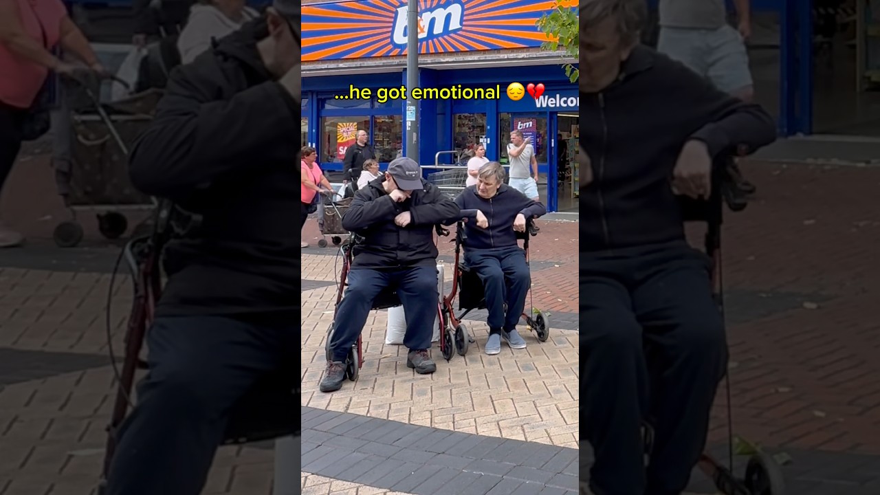 I hope he’s ok 😔💔 