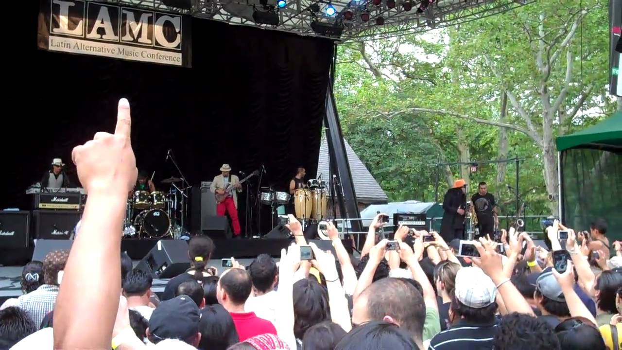 La Maldita Vecindad Solin @ Central Park (LAMC 2010) New York City Prt 1