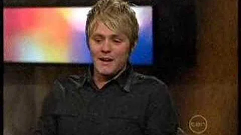 Brian McFadden on Rove Live - REALLY funny interview!