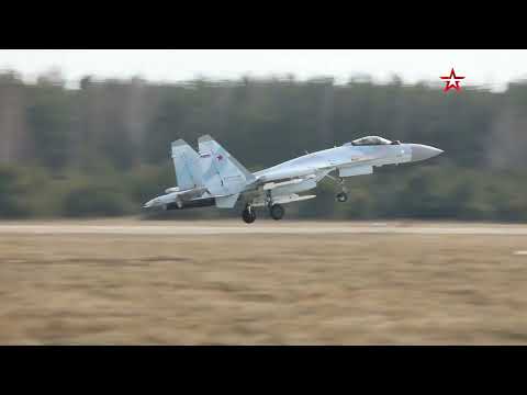 В МО РФ показали кадры применения Су-35 в ходе спецоперации на Украине