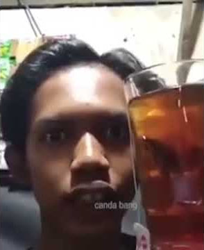 Ngeteh anjing