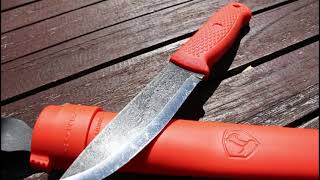 Bushcrafting on a Budget: Condor Terrasaur Knife Review