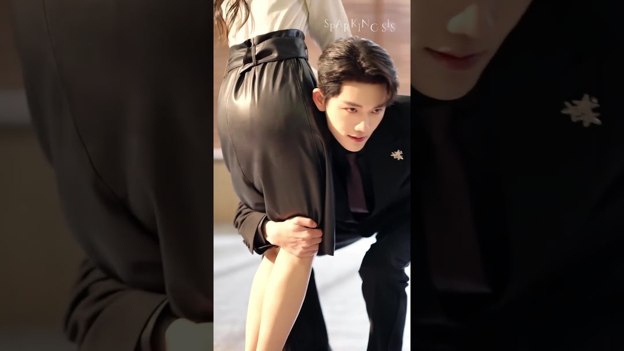 Just THREW her over his shoulder!#shorts #cdrama #drama #fyp #chensi