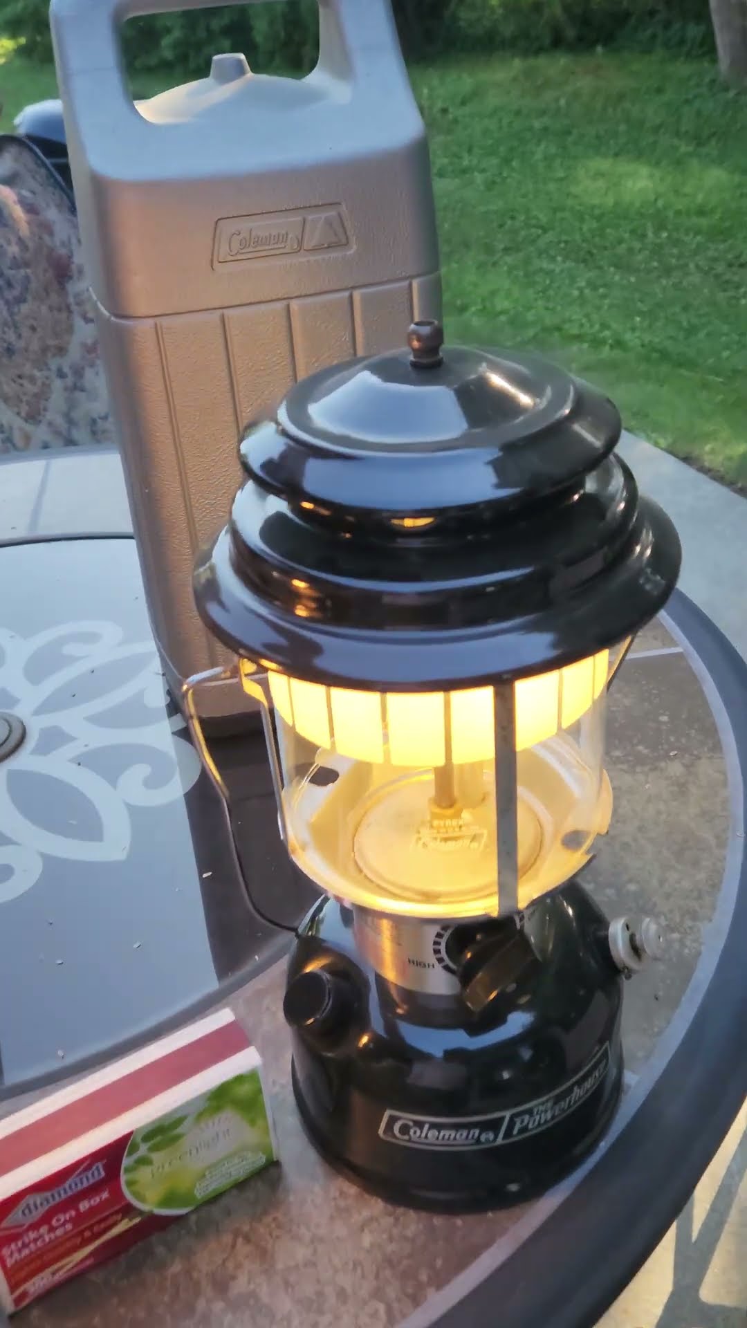Coleman Special Edition Powerhouse Lantern. - YouTube