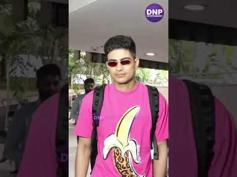 Cricketer Shubman Gill interacts with the paps at the airport || DNP ENTERTAINMENT