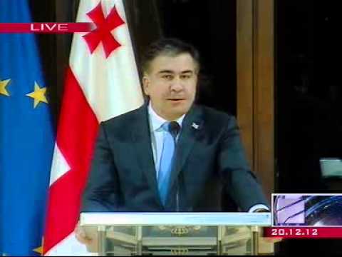 სააკაშვილი: მე ვებრძოდი მოსმენებს   (: