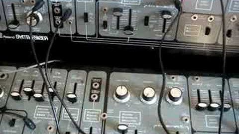 THE ROLAND SYSTEM 100 - A SHORT(ISH) DEMO (PART 4) #synth #synthesizer #roland #modularsynth