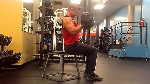 ISO Dynamic Contrast Biceps Curls