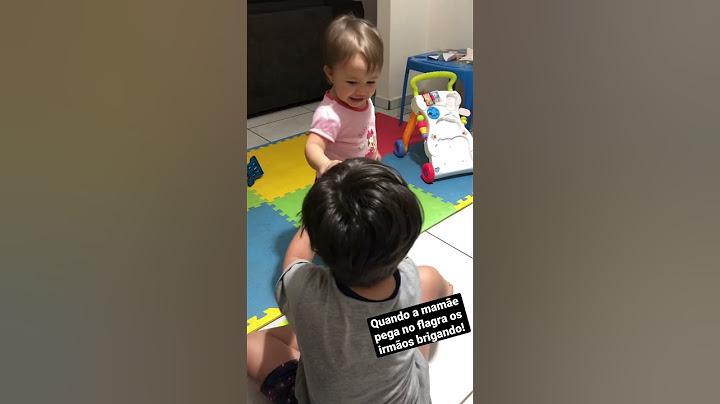 Quando a mamãe pega no flagra os irmãos brigando! #shorts