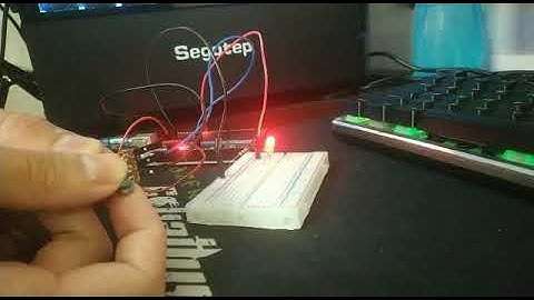 Adjust the brightness of LED using potentiometer with ADC and PWM