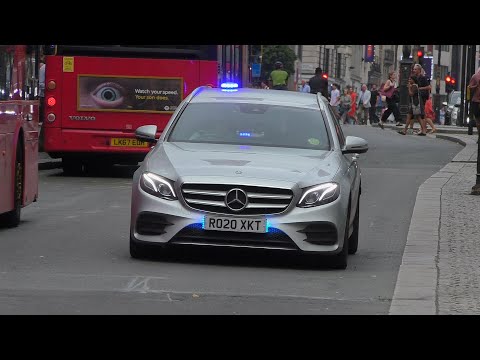 (Massive Fire near Trafalgar Square) - Major London Fire Brigade Response to pub Fire in London