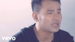 Judika - Jadi Aku Sebentar Saja (Official Music Video)  - Durasi: 4:04. 