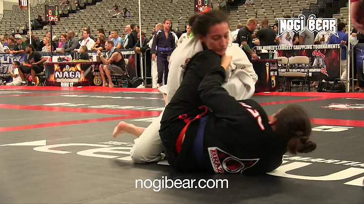 NAGA Battle at the Beach '14  Katie Lantz vs Gilli...
