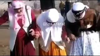 Halay Çeken Neneler