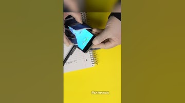 Genius way to use your phone in class without being seen by your teacher