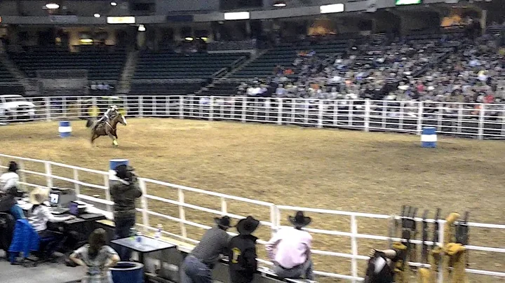 Carrie Lonestar Rodeos Jan 2013