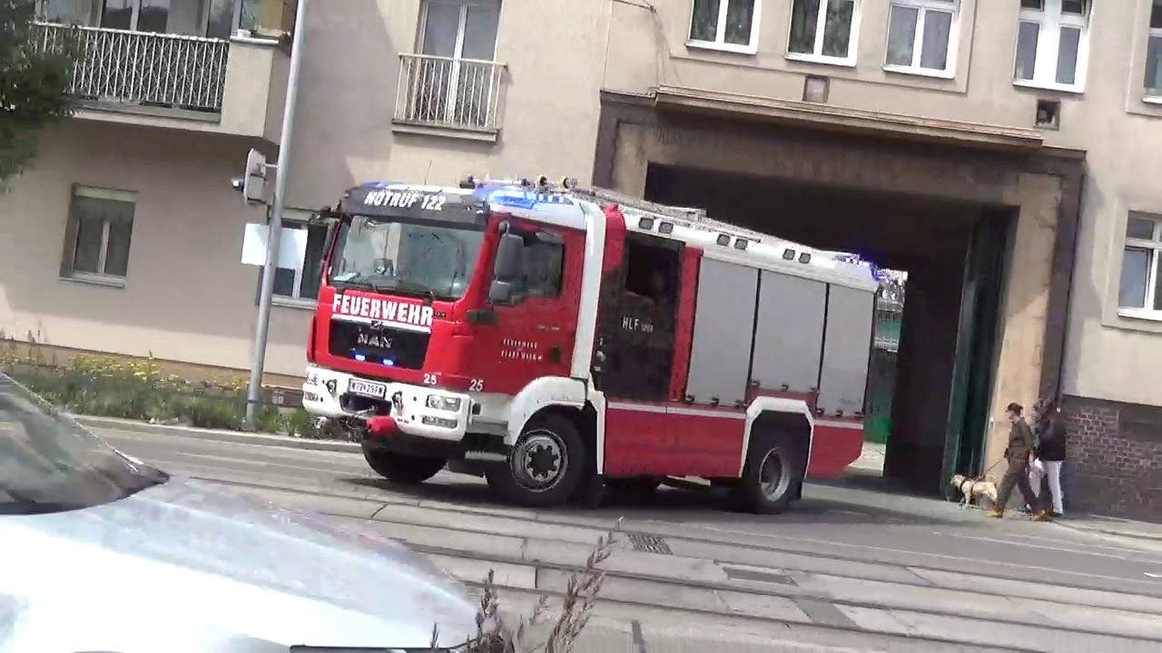 Verkehrshindernis Lkw Berufsfeuerwehr Wien Im Einsatz BBEE verkehrshindernis-lkw-berufsfeuerwehr-wien-im-einsatz-bbee