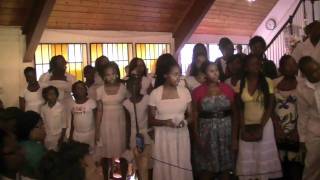 Video thumbnail of "C'est Mon Cantique (Quelle assurance) Theophile Covention 2010 Concert"