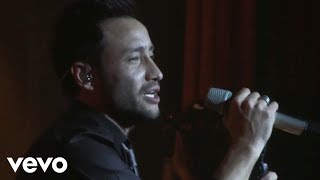 Video thumbnail of "Luciano Pereyra - Soy Un Inconsciente (En Vivo Gran Rex 2015)"