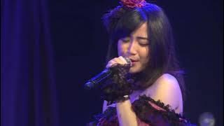 JKT48 - Benang Sari, Putik dan Kupu-kupu Malam (Oshibe to Meshibe to Yoru no Chouchou)