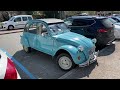 Старый автомобиль 50-х годов! Франция, Альпы. Citroën 2CV