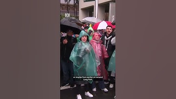 Thumbnail of Pro-Palestinian protesters march across Sydney Harbour Bridge | ABC NEWS