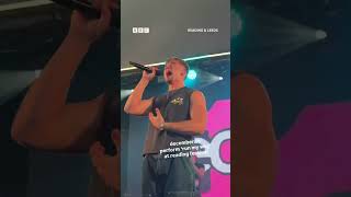obsessed with december 10 performing run my way at #ReadingFestival 🥰