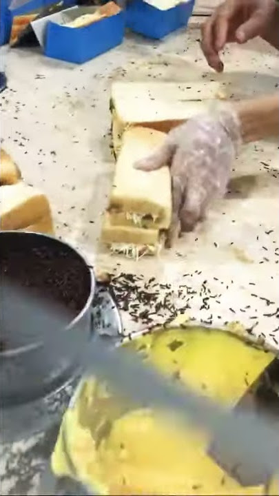 TER-ENAK!!! Roti bumbu bakar cari rasa kosambi