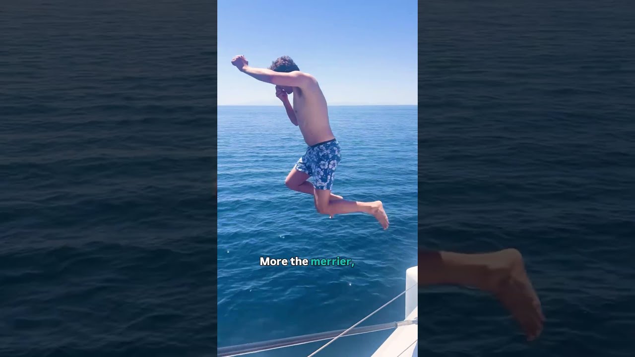 ⁣How to host on your catamaran | Entertaining Tips