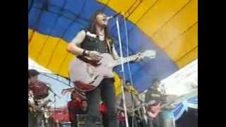 Video thumbnail of "BOMERANG - pelangi ( live in lowayu dukun gresik ).mp4"