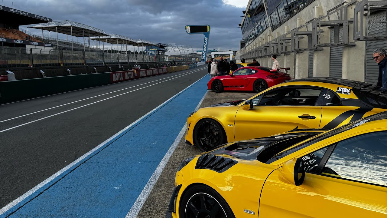 Battle Ferrari 296 GTB qui finit mal