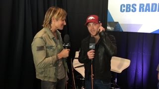 Justin Moore Backstage with Keith Urban at the ACMs