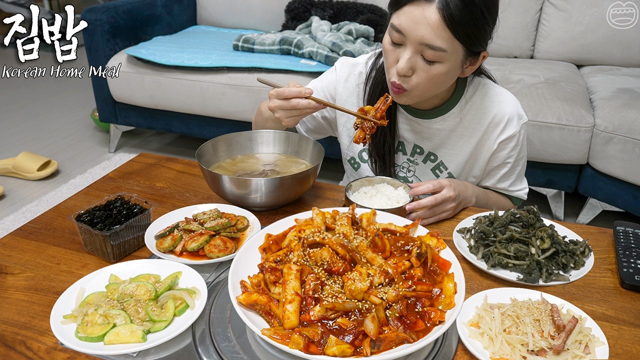 Настоящий Мукбанг:) Коллекция рецептов домашней корейской еды ☆ Жареные кальмары, говяжий суп