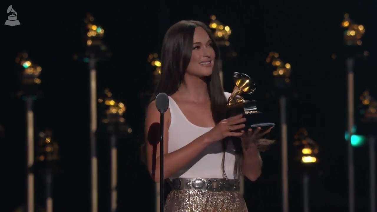 KACEY MUSGRAVES Wins BEST COUNTRY SONG | 2025 GRAMMYs