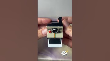 Such a good one! Polaroid Keychain! #polaroid #camera #keychain #minitoys #retrotoys #worldssmallest