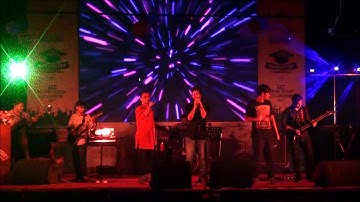IIT, DU students performing 
