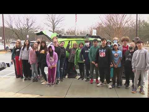 WUSA9 visits Greenbriar East Elementary School in Fairfax County
