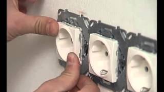 Монтаж розеток Unica на суппорт(Монтаж розеток Unica Schneider Electric., 2014-07-10T12:14:25.000Z)