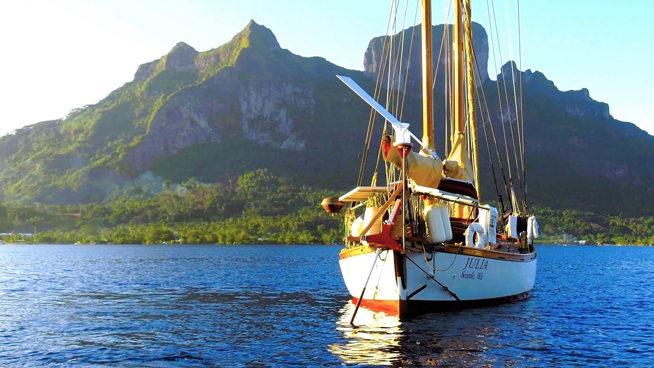 15 | Cruising Bora Bora and Taha’a in the Society Islands