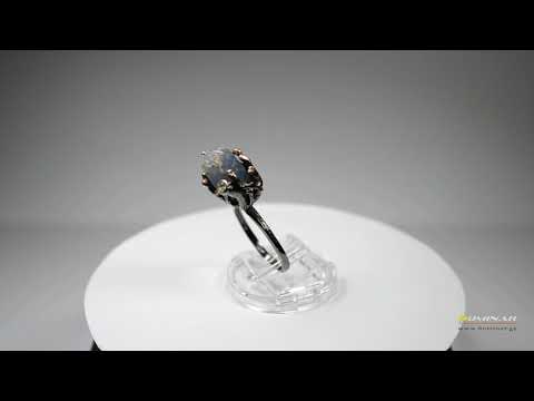 ნატურალური საფირონი, ჩასმული ბეჭედში