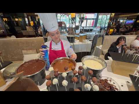 BRUNCH DE PÂQUES AU FOUQUET'S CANNES