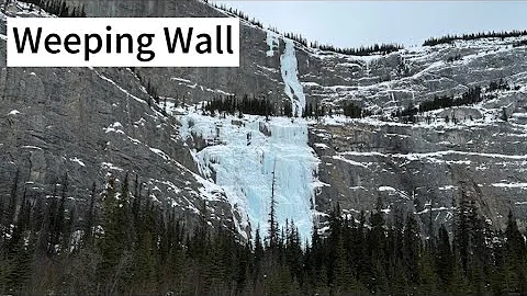 Ice Climbing | Weeping Wall Left WI4