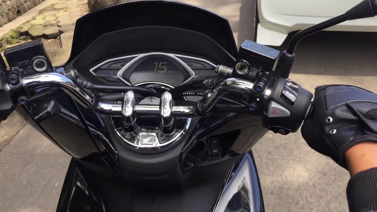 HONDA PCX LOKAL UNIT PERTAMA DI BANDUNG NYOBAIN KE JALAN YouTube HONDA PCX LOKAL UNIT PERTAMA DI BANDUNG NYOBAIN KE JALAN YouTube