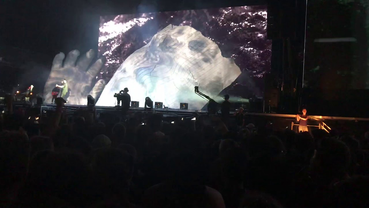 Glass Table Girls Weeknd live at Lollapalooza 2018 YouTube