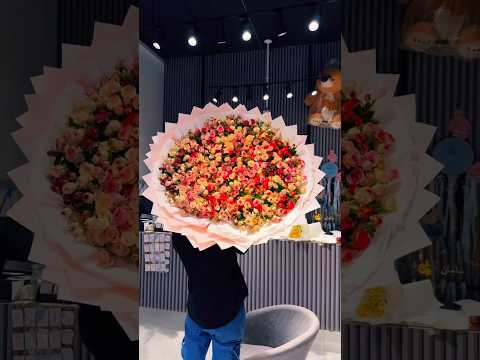 بوكيه ورد ملكي مندوب هدايا الرياض اكسبلور الرياض عيد ميلاد تخرج هدايا السعودية ورد لايك ورد