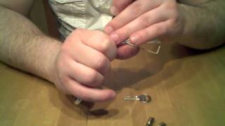 Lockpicking: ABUS 65/40 Single Pin Picked