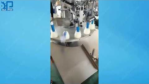 Máy chiết tuýp bán tự động trong nhà máy sản xuất | Đức Phát